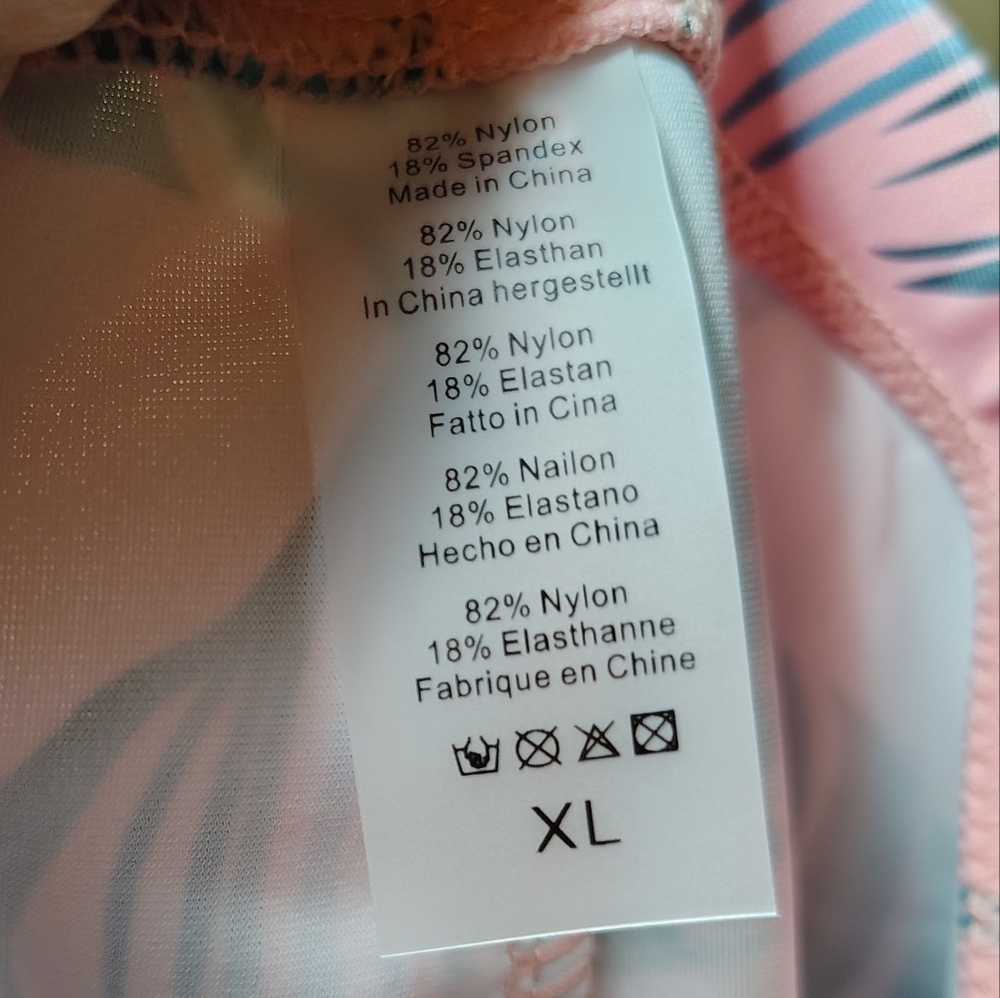 Amazon Women's 2 piece Swimsuit Size XL - Picture 8 of 8